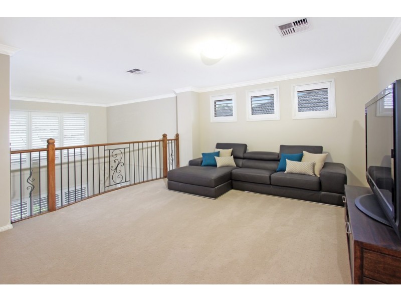 50 Heaton Crescent, Claremont Meadows NSW 2747