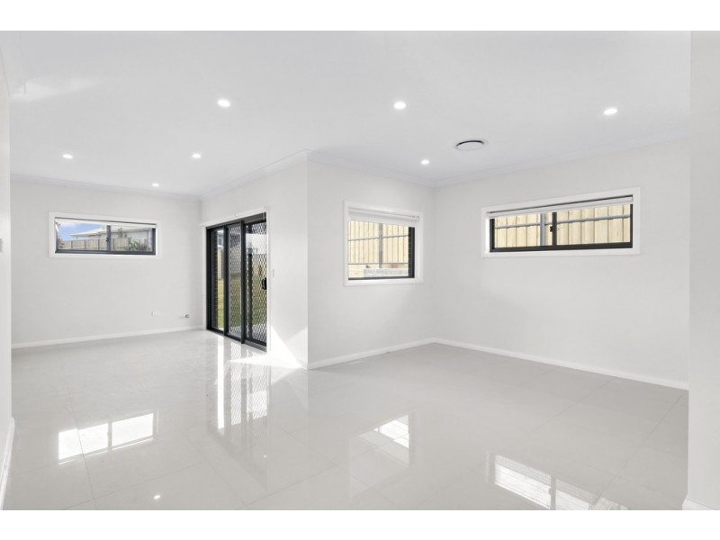 12 Angophora Avenue, Kingswood NSW 2747