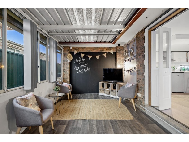 5 Kuma Place, Glenmore Park NSW 2745