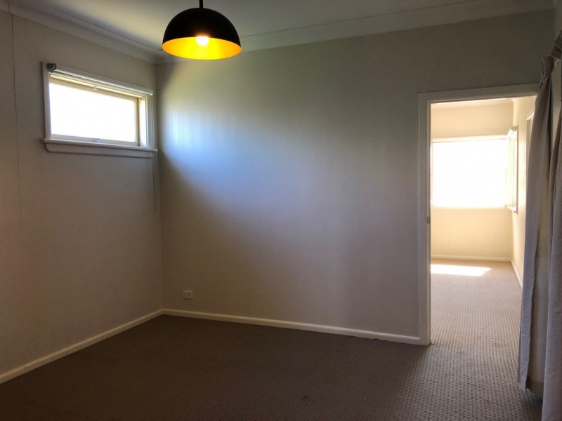 111 Victoria Street, Cambridge Park NSW 2747