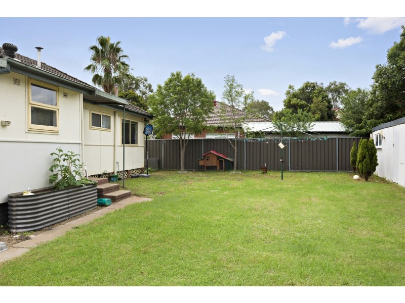 6 Pages Road, St Marys NSW 2760