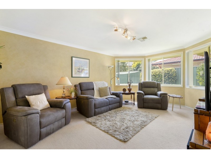 25 Coolabah Crescent, Glenmore Park NSW 2745