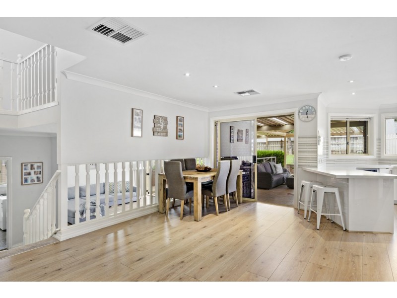 13 Devaney Avenue, Glenmore Park NSW 2745