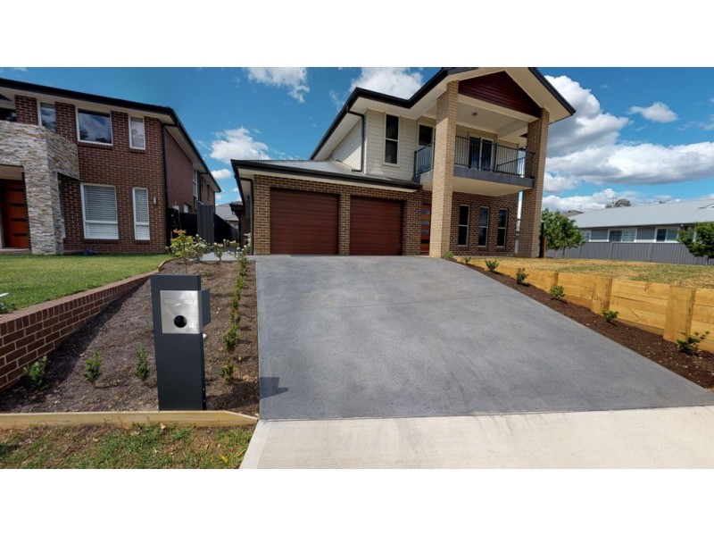 27A Edgewater Drive, Glenmore Park NSW 2745