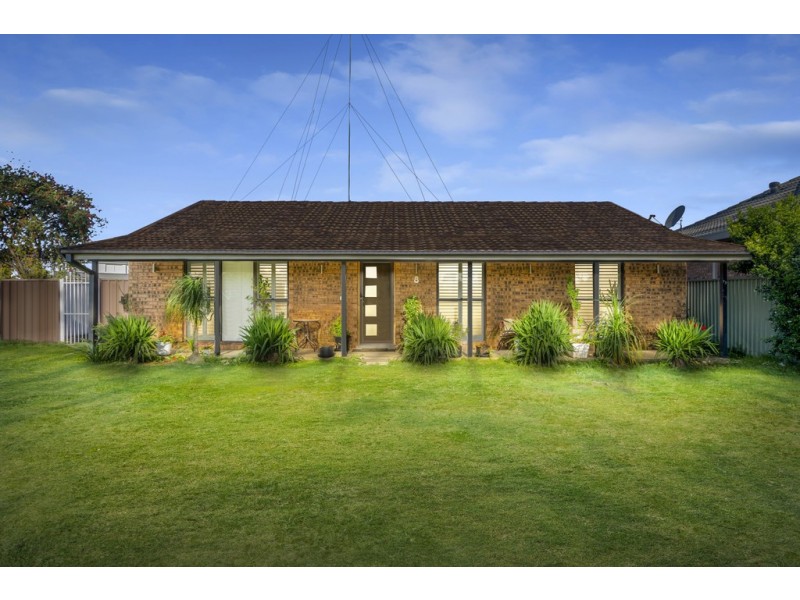 8 Ainslee Court, Cranebrook NSW 2749