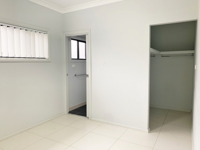 32 Howarth Street, Ropes Crossing NSW 2760