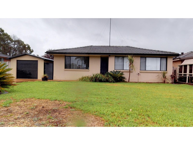 15 Damien Avenue, South Penrith NSW 2750