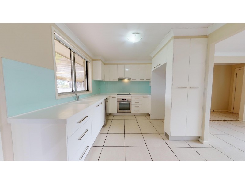 15 Damien Avenue, South Penrith NSW 2750