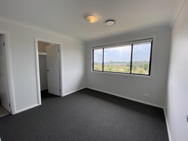 11 Norton Street, Spring Farm NSW 2570