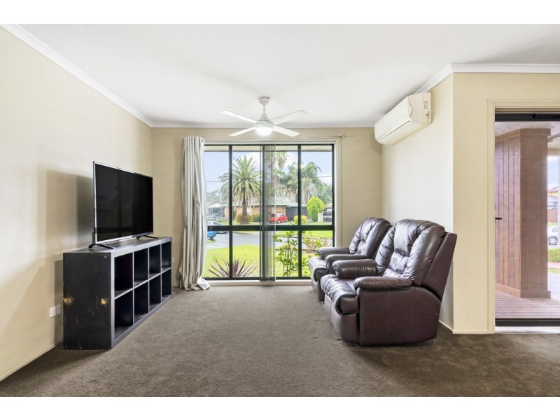 65 Willoring Crescent, Jamisontown NSW 2750