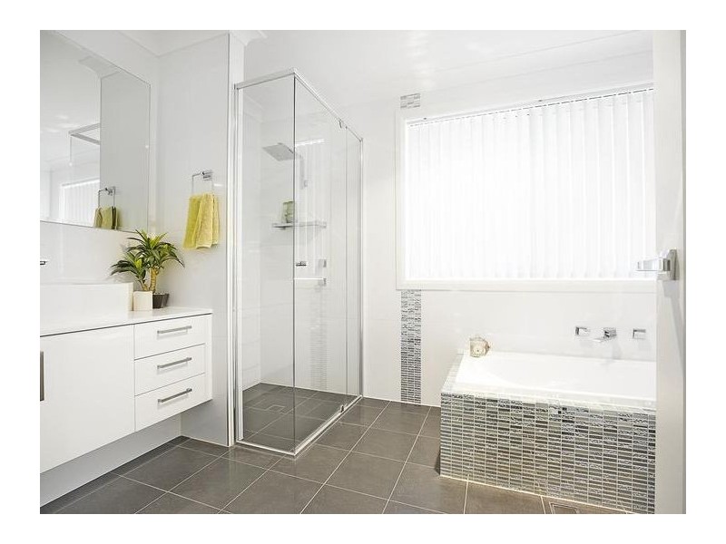 42 Aberdeen Circuit, Glenmore Park NSW 2745