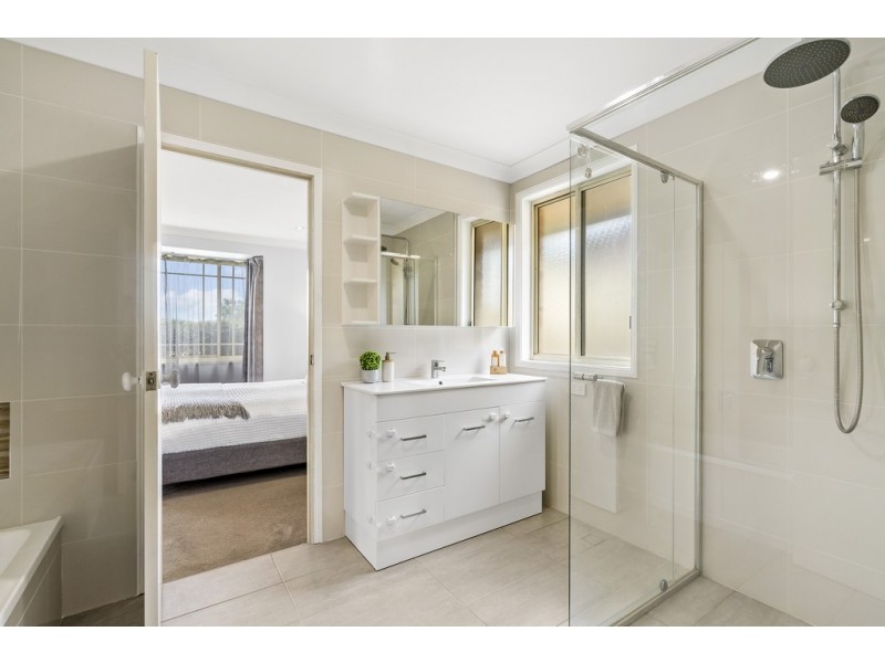 23 Pardalote Place, Glenmore Park NSW 2745
