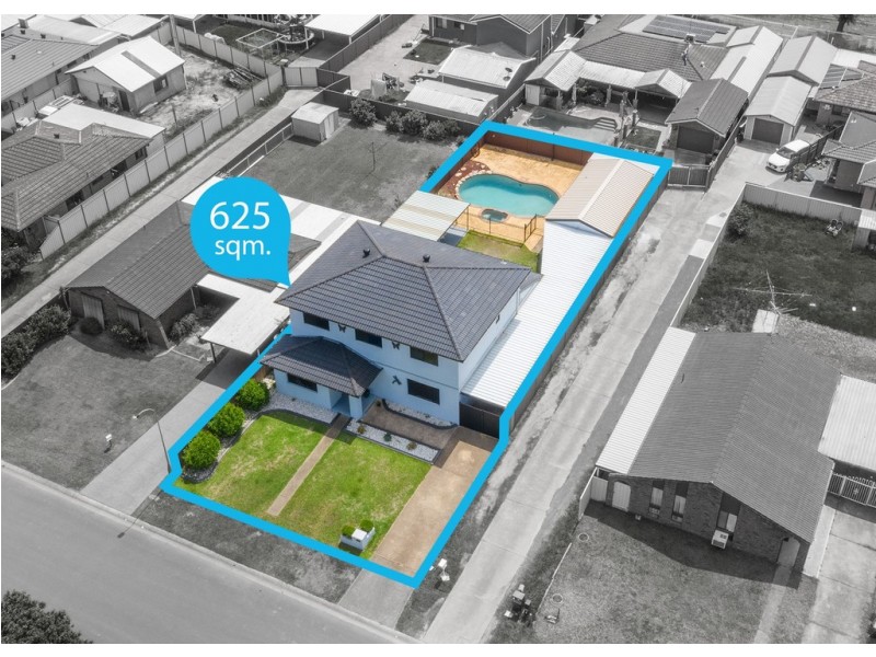 49 Madison Circuit, St Clair NSW 2759