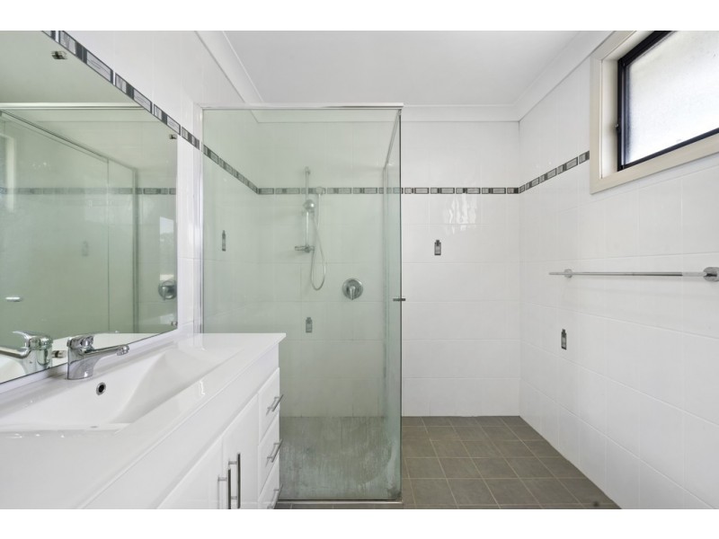 49 Madison Circuit, St Clair NSW 2759