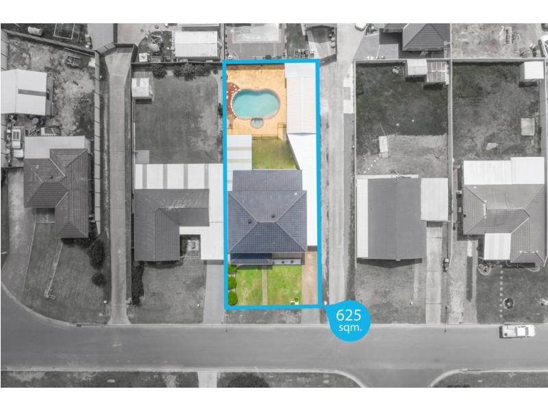 49 Madison Circuit, St Clair NSW 2759