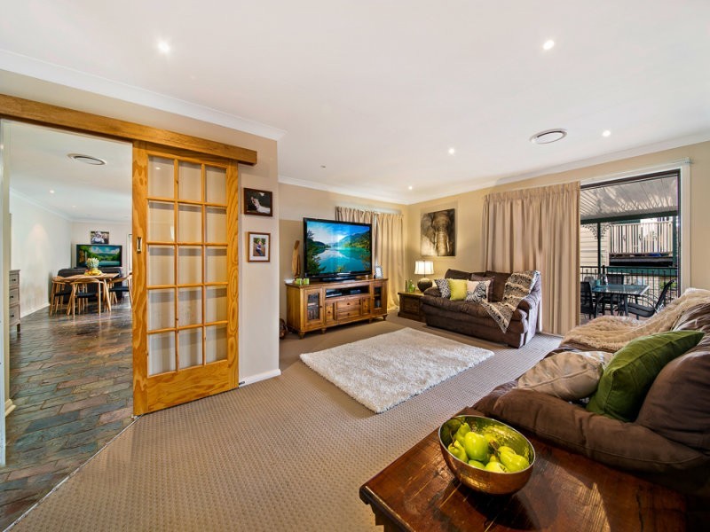 9 Beauty Point Crescent, Leonay NSW 2750