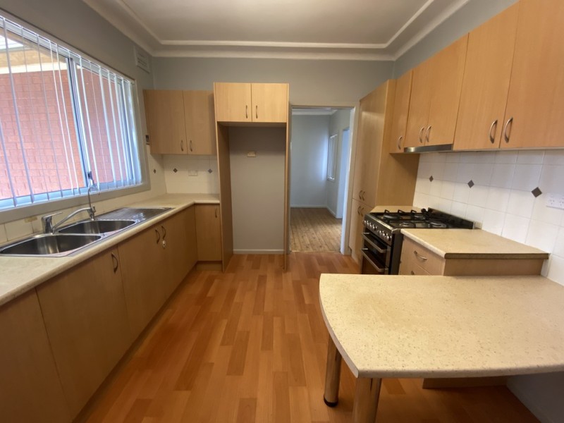 67b Great Western Hwy, Oxley Park NSW 2760