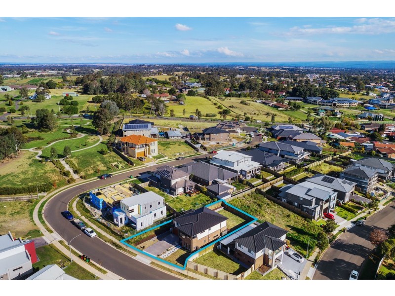 2 Macadamia Court, Kingswood NSW 2747