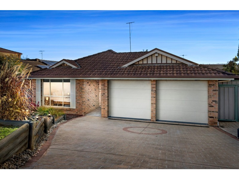 39 Luttrell Street, Glenmore Park NSW 2745