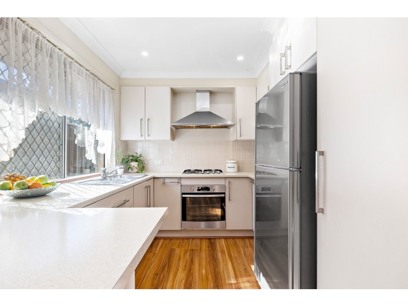 27 Goldmark Crescent, Cranebrook NSW 2749