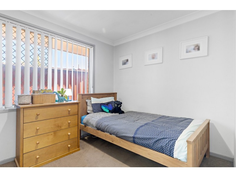 27 Goldmark Crescent, Cranebrook NSW 2749