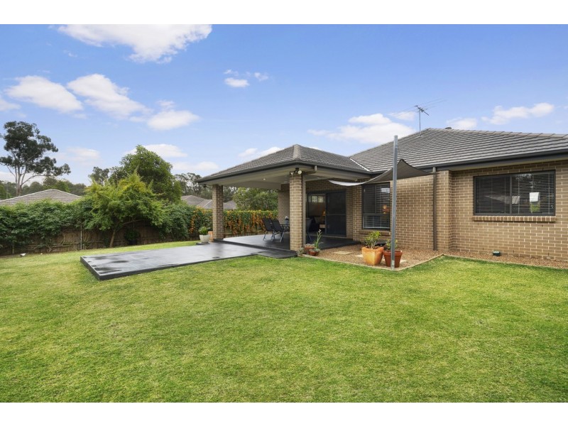 1 Iluka Road, Claremont Meadows NSW 2747