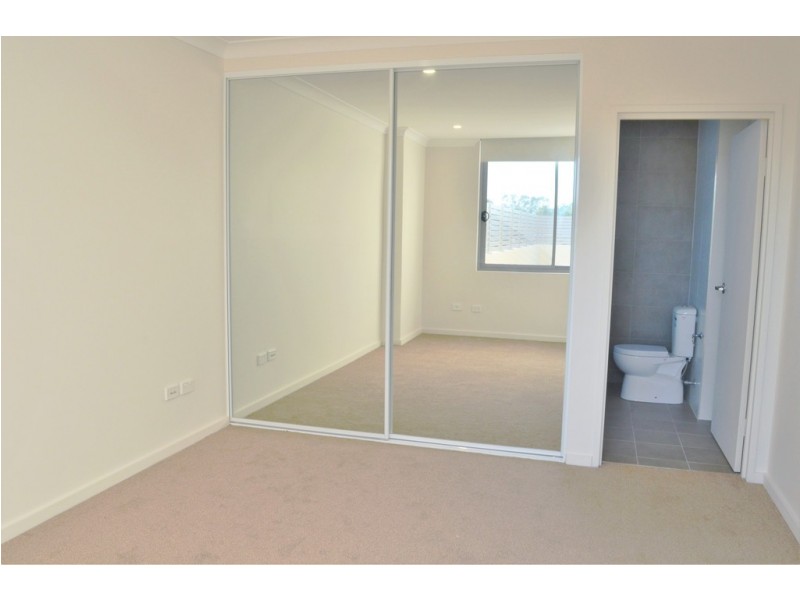 24/71 Deerubbin Drive, Glenmore Park NSW 2745