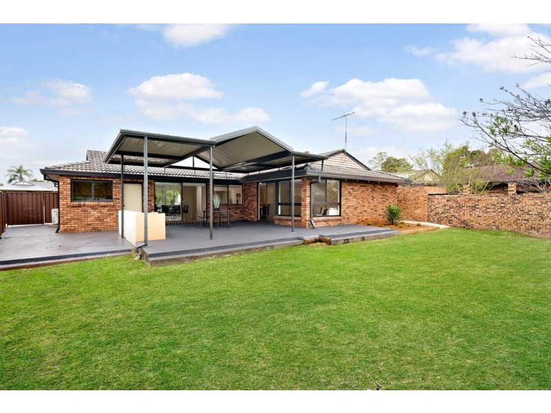 2 Merino Circuit, St Clair NSW 2759