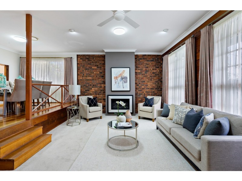 46 Deloraine Drive, Leonay NSW 2750