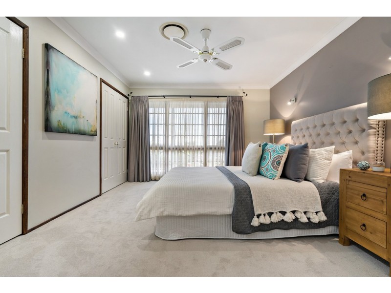 46 Deloraine Drive, Leonay NSW 2750