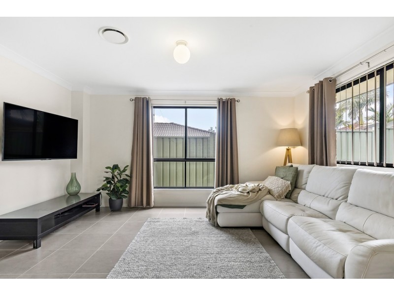 18a Tarrabundi Drive, Glenmore Park NSW 2745