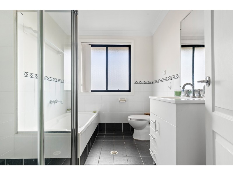 18a Tarrabundi Drive, Glenmore Park NSW 2745