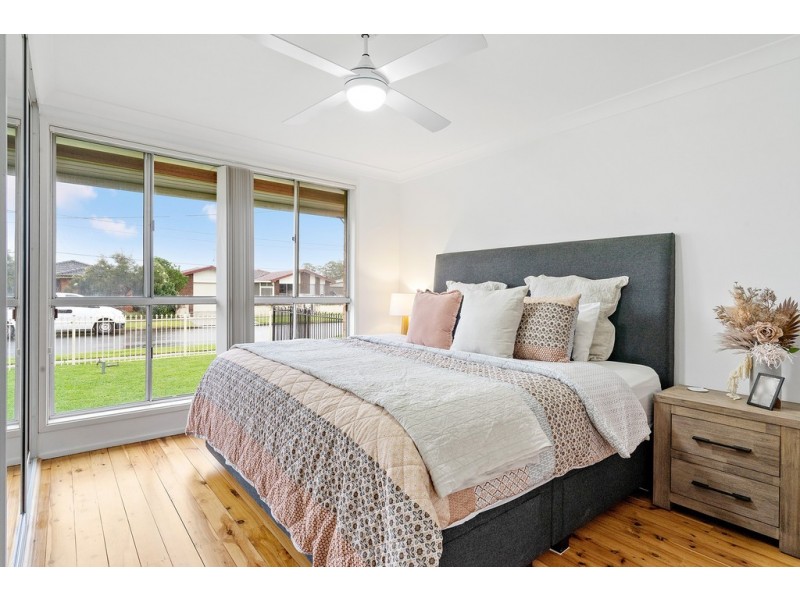 33 Tarana Crescent, Dharruk NSW 2770