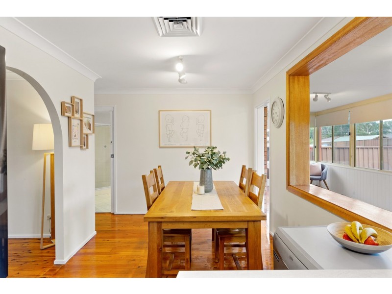 33 Tarana Crescent, Dharruk NSW 2770