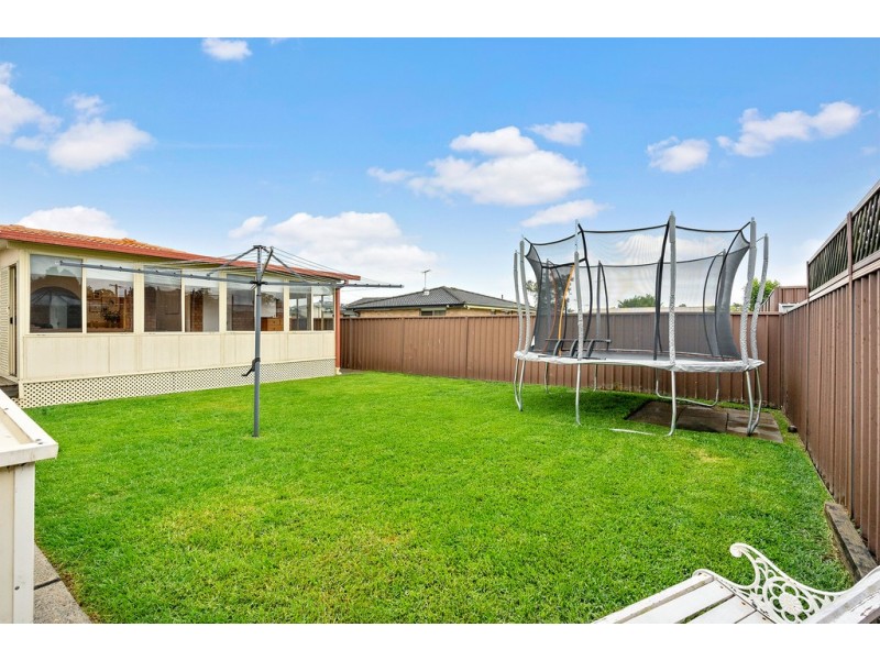 33 Tarana Crescent, Dharruk NSW 2770