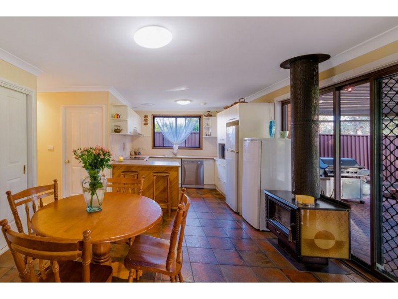 40 Pamela Parade, Leonay NSW 2750