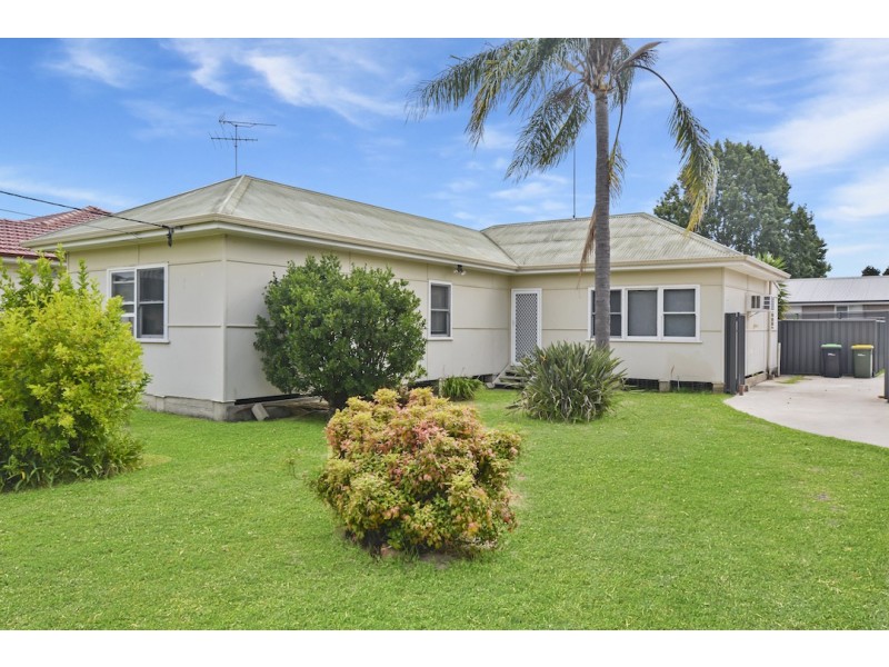 15 Fitzroy Street, Emu Plains NSW 2750