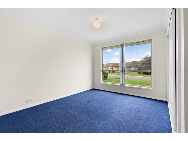 35 Coco Drive, Glenmore Park NSW 2745