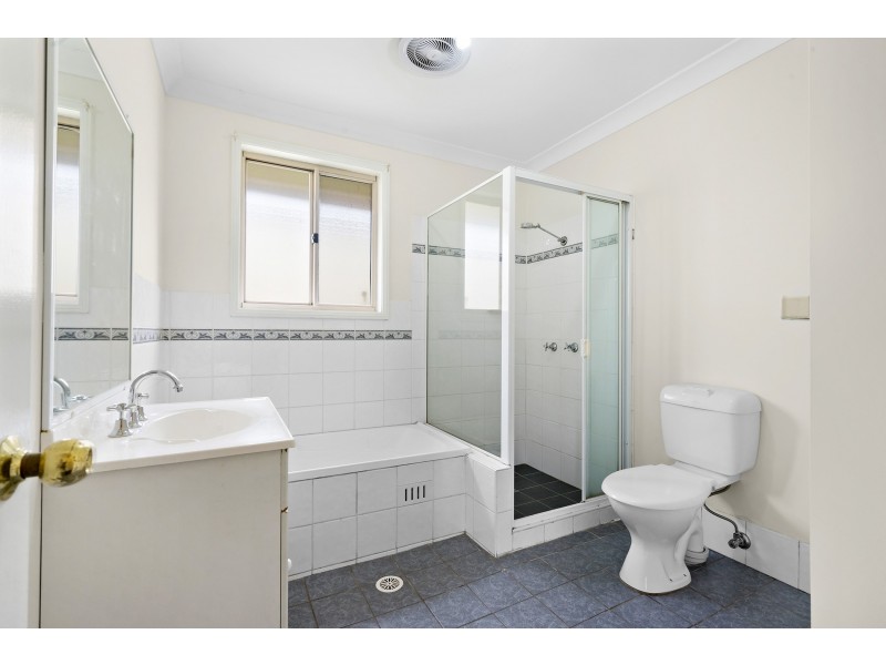 35 Coco Drive, Glenmore Park NSW 2745