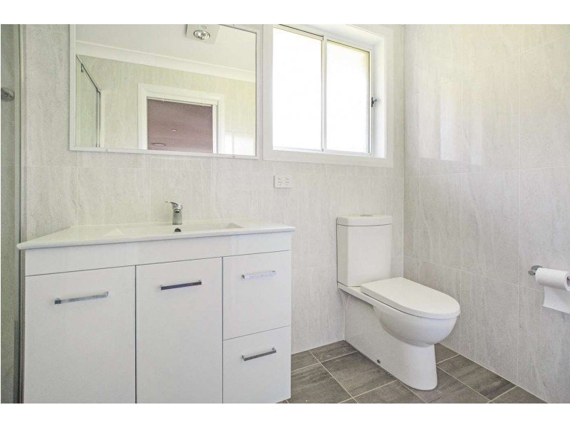 10 Murphy Street, Blaxland NSW 2774