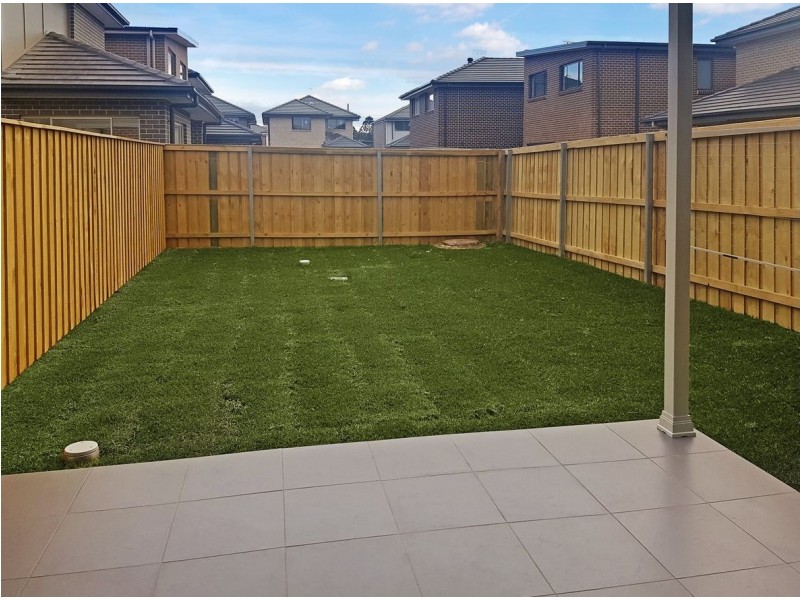 11 Hudson Street, Penrith NSW 2750