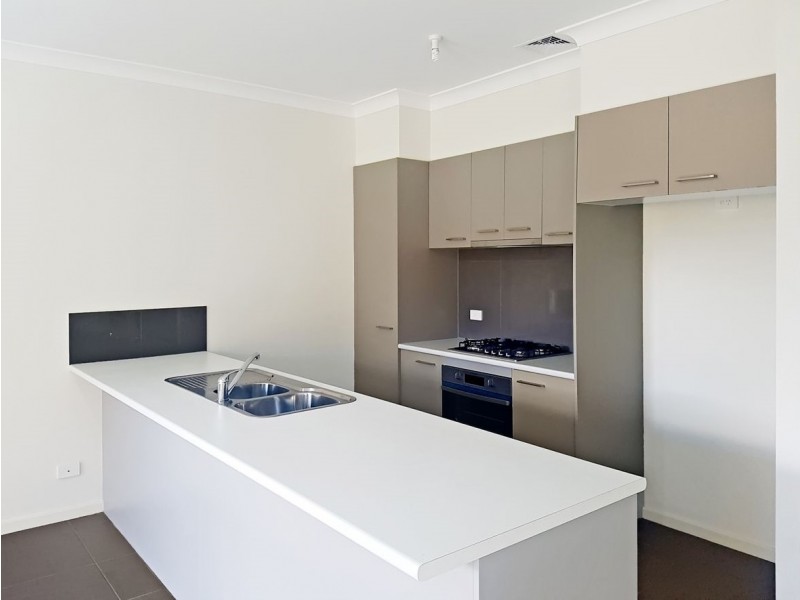 11 Hudson Street, Penrith NSW 2750