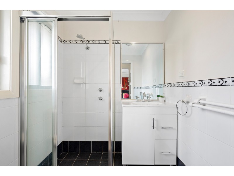 18b Tarrabundi Drive, Glenmore Park NSW 2745