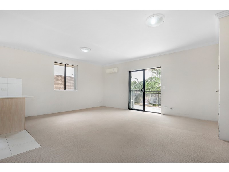 22/9-13 Dent Street, Jamisontown NSW 2750