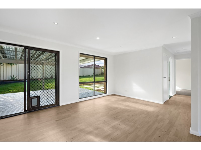 57 Jeffrey Avenue, St Clair NSW 2759