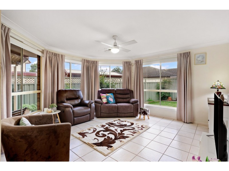 7 Winna Place, Glenmore Park NSW 2745