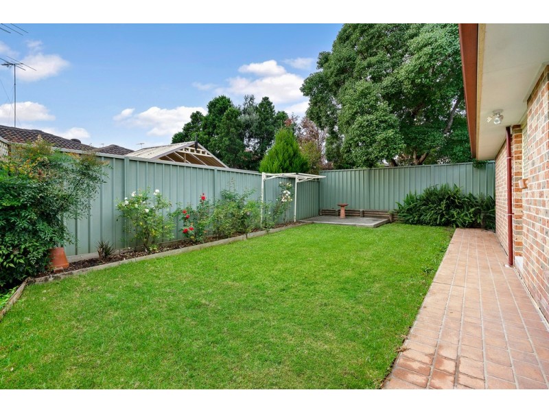 7 Winna Place, Glenmore Park NSW 2745