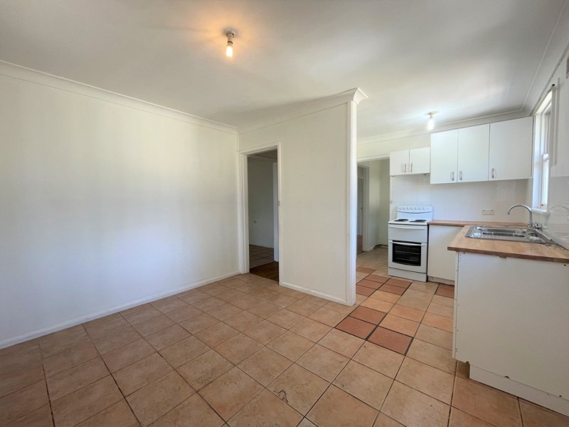 15 Copeland Road, Lethbridge Park NSW 2770