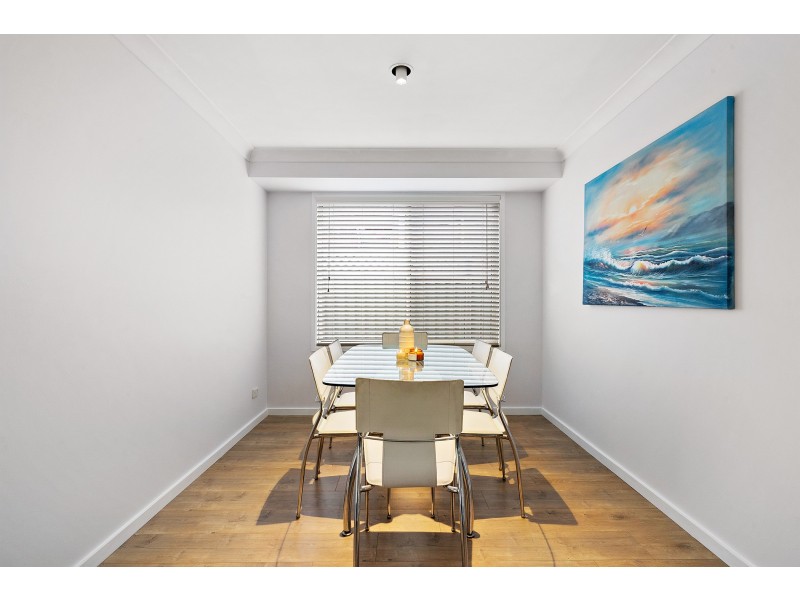 10 Narran Place, Glenmore Park NSW 2745