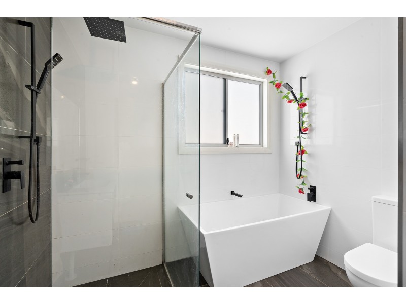 49 Deerubbin Drive, Glenmore Park NSW 2745